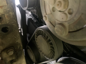 Photo de galerie - Diagnostic sur fuite de direction assistée 