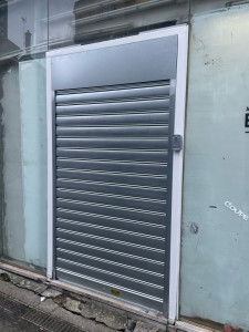 Photo de galerie - Rideaux métallique sur mesure intervention d’urgence 