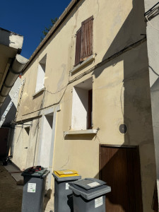 Photo de galerie - Reprise des fissures avec un agrafage des pignons et des façades