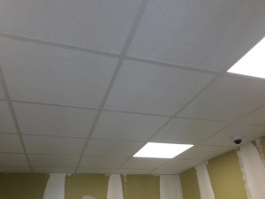 Photo de galerie - FAUX PLAFOND DEMONTABLE 