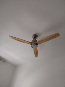 Photo de galerie - Pose de luminaire ventilateur 