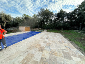 Photo de galerie - Terrassement de piscine avec pause, création de plage avec local technique