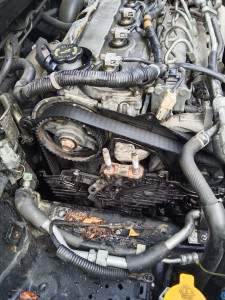 Photo de galerie - Remplacement courroie distribution. 