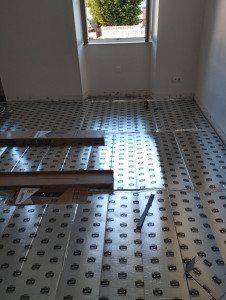 Photo de galerie - Préparation pose de parquet flottant pose de l'isolant 