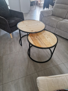 Photo de galerie - Réalisation d'une table basse en acier avec plateaux en bois. 