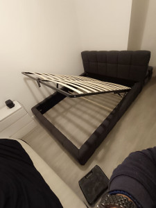 Photo de galerie - Montage d'un lit coffre 