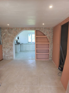 Photo de galerie - Pose de parement pose carrelage garage transformé en appartement entièrement 
