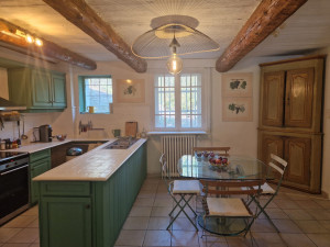 Photo de galerie - Peinture d’une cuisine complète murs, plafond + meuble 