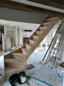 Photo de galerie - Montage escalier en kit 
(3 personnes) 