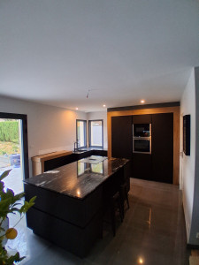 Photo de galerie - Pose d'une cuisine