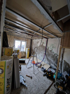 Photo de galerie - Préparation Ferraillage pour isolation et réalisation d'un studio 