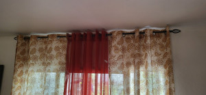 Photo de galerie - Montage rideaux 