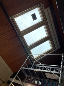 Photo de galerie - Encadrement de velux avec réfection de plafond
