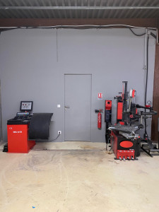 Photo de galerie - Machine à pneus 