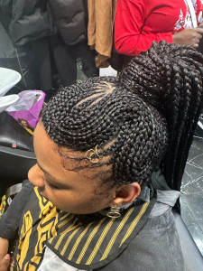 Photo de galerie - Nattes collées 