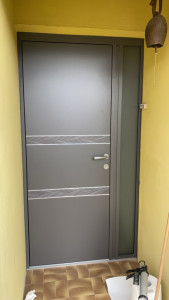 Photo de galerie - Pose d’une porte d’entrée Alu