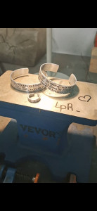 Photo de galerie - Création personnalisée de bijoux 