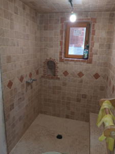 Photo de galerie - Voici la douche que j ai fais chez moi lorsque j etais dans le puy de dôme. 