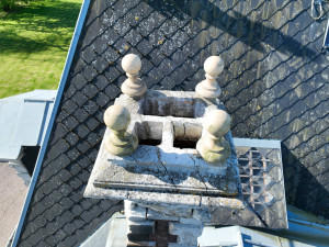 Photo de galerie - Grâce à un drone équipé de caméra haute résolution, j'ai réalisé un état sanitaire précis des maçonneries d'une cheminée d'un château dans l'Eure