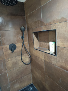 Photo de galerie - Création salle de bain . 
