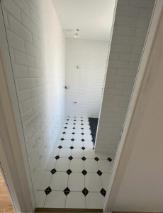 Photo de galerie - Rénovation de salle de bain poser les faïence et poser les carrelages au sol