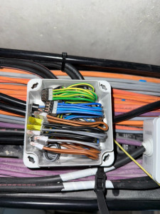 Photo de galerie - Boîte de dérivation Éclairage 