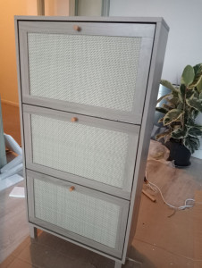 Photo de galerie - Montage d'une coffret des chaussures 