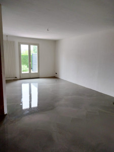 Photo de galerie - Bonjour, je suis disponible pour réaliser vos travaux avec sérieux et professionnalisme. Travail propre et soigné, avec des tarifs adaptés à votre projet. N’hésitez pas à me contacter pour en discuter. Au plaisir !

