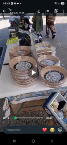Photo de galerie - Produits pratiques pour la cuisine, disponibles sur les marchés de Nice.
