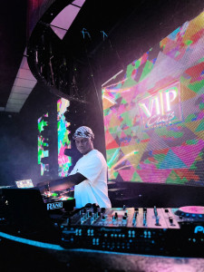 Photo de galerie - Je fournis des SERVICES de DJ de grande qualité