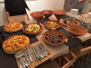 Photo de galerie - Livraison tagens a la maison ,cuisine a domicile .