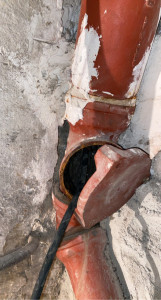 Photo de galerie - Débouchage d'une colonne en cours