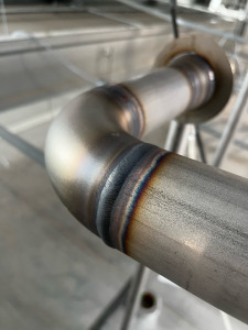 Photo de galerie - Réseau industriel / agroalimentaire (fluides : acide, détergeant, eau chaude, air comp)