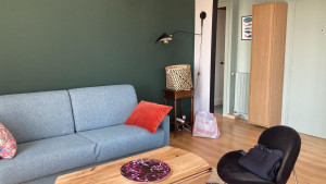 Photo de galerie - Ratissage murs, pose toile lisse, peinture finition 