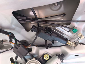 Photo de galerie - Changement du moteur d'ouverture du coffre