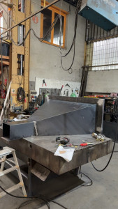 Photo de galerie - Fabrication de haute pour barbecue sur mesure 