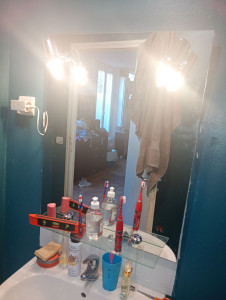 Photo de galerie - Pose d un mirroir 