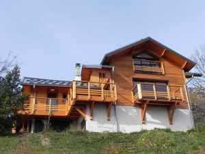 Photo de galerie - Création de balcon/terrasse et isolation/bardage pour extension d'habitation.
