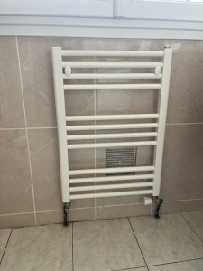 Photo de galerie - Sèche serviette hydraulique 