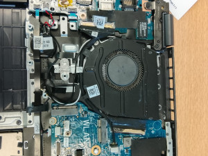 Photo de galerie - Démontage d'ordinateur portable/Diagnostic et réparation