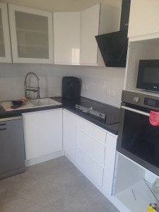 Photo de galerie - Instalation cuisine  plus livraison 