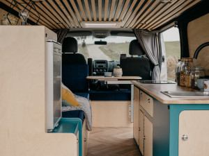 Photo de galerie - Aménagement fourgon camping car 