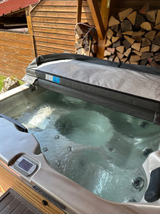 Photo de galerie - Entretien spas et piscine 