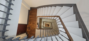 Photo de galerie - Travaux de rénovation pour embélir cette magnifique cage d'escalier 