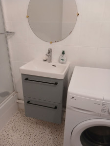 Photo de galerie - Pose meuble de douche + vasque. installation système d'alimentation et d'évacuation 