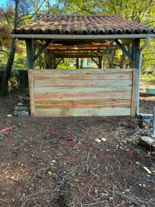 Photo de galerie - Bardage sur abris 
