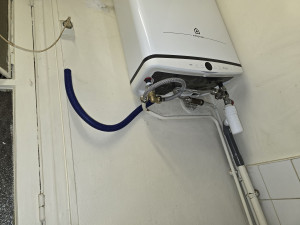 Photo de galerie - Ballon d eau chaude extra-plat 