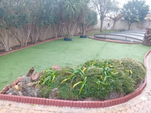 Photo de galerie - Pose de gazon synthétique 