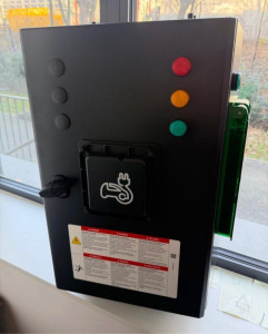 Photo de galerie - Borne de recharge électrique 