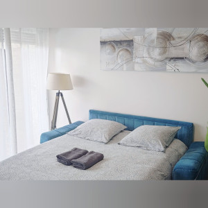 Photo de galerie - Préparation couchage canapé lit 